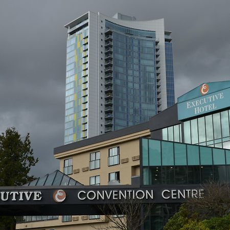 Executive Suites Hotel & Conference Center, Metro Vancouver Burnaby Exterior foto