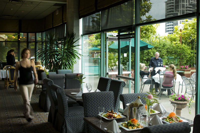 Executive Suites Hotel & Conference Center, Metro Vancouver Burnaby Restaurant foto
